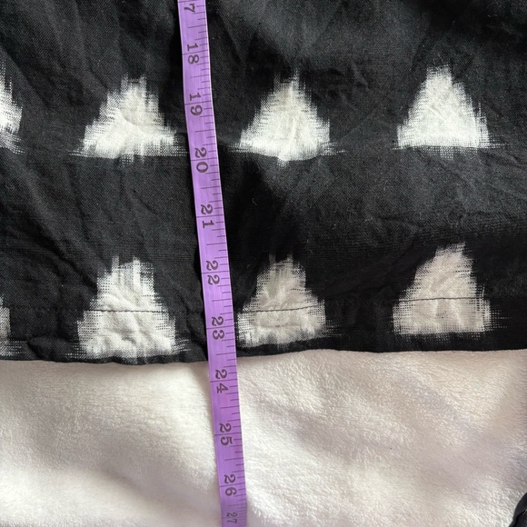 Passion Lilie Black & White Tie Waist Knee Length A-Line Skirt w Pockets - Picture 7 of 14